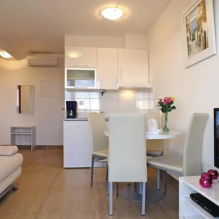 Apartmani Mila Brela Esterno foto